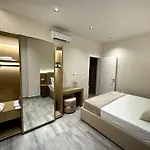 Roman Apartments Daire